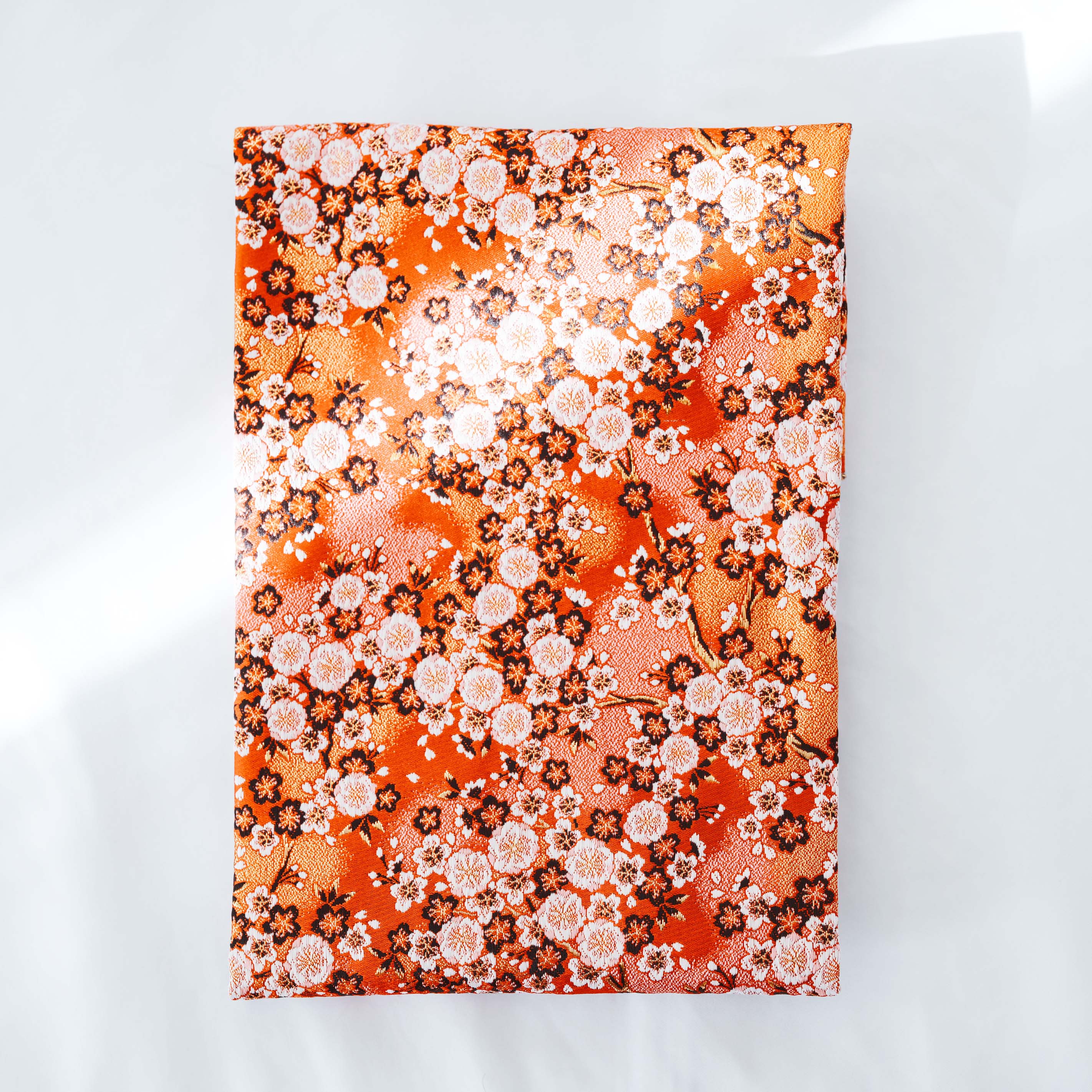 Hina doll fabric（雛人形のはぎれ）〜暖色（赤橙黄）系〜