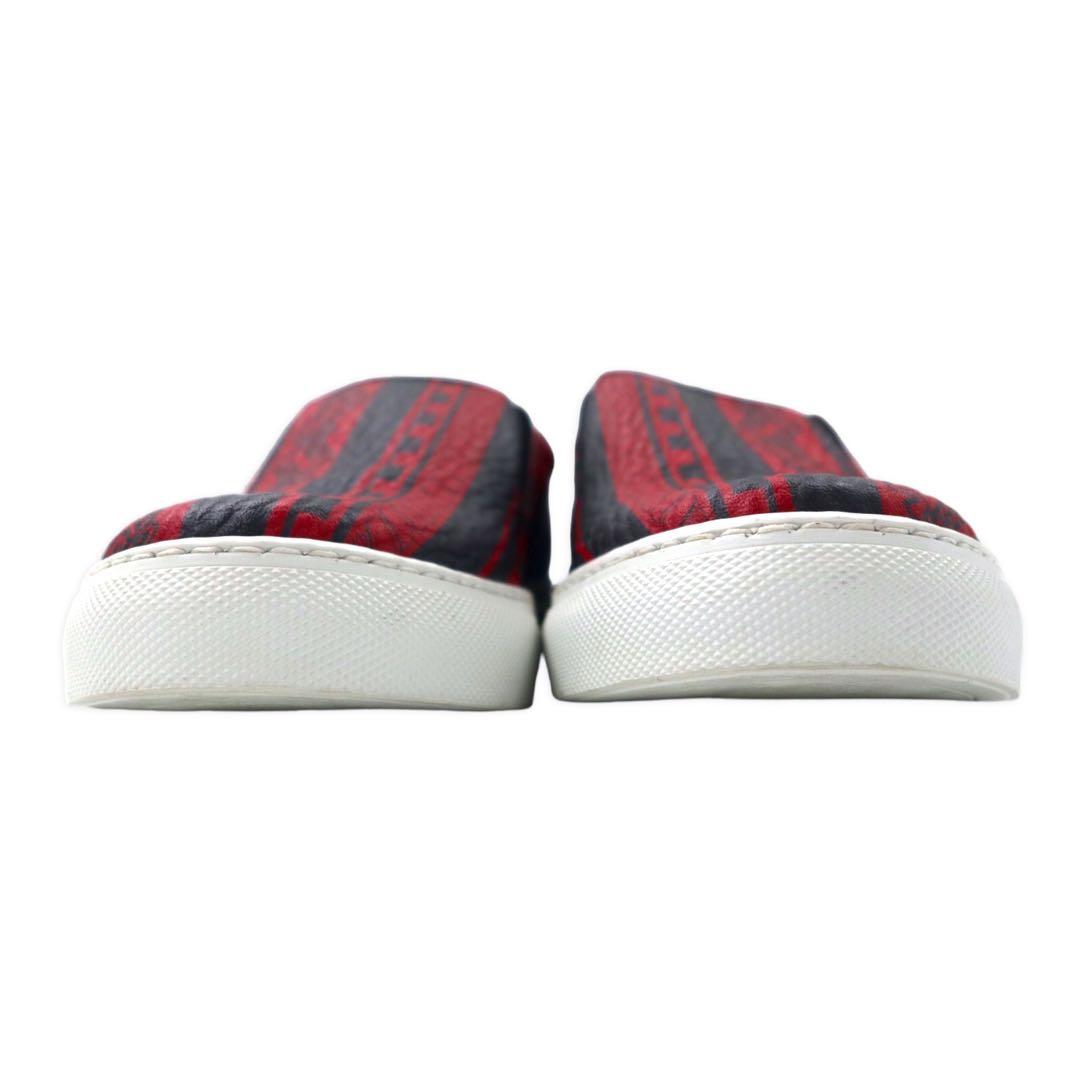 MCM Scarpe da ginnastica slip-on in pelle 23cm rosse con logo monogramma Visetos made in Italy