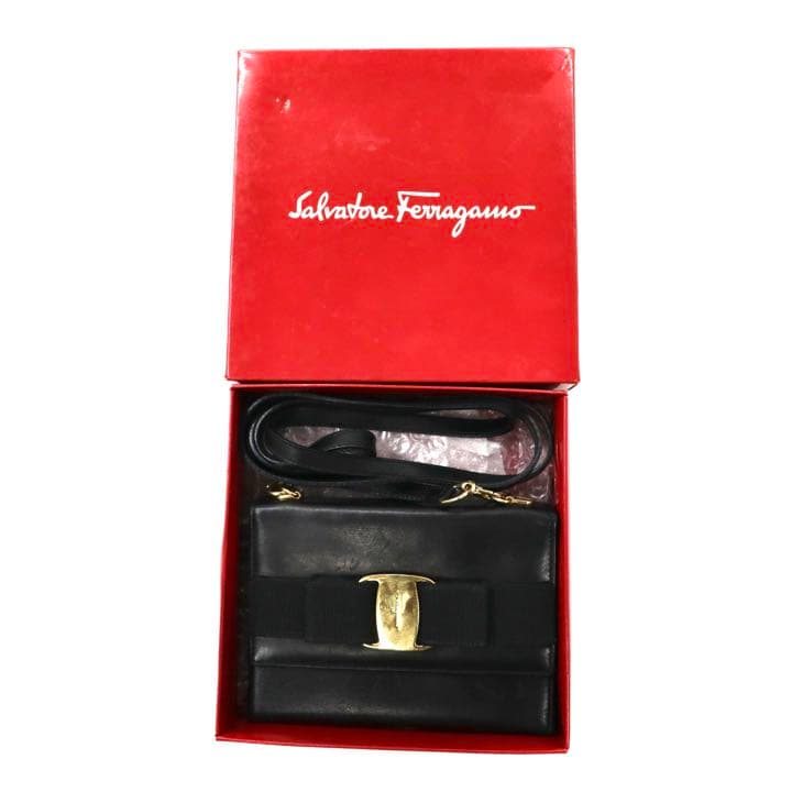 Salvatore Ferragamo 財布 ショルダーストラップ付属 ブラック レザー 22 5619 ヴァラリボン イタリア製
