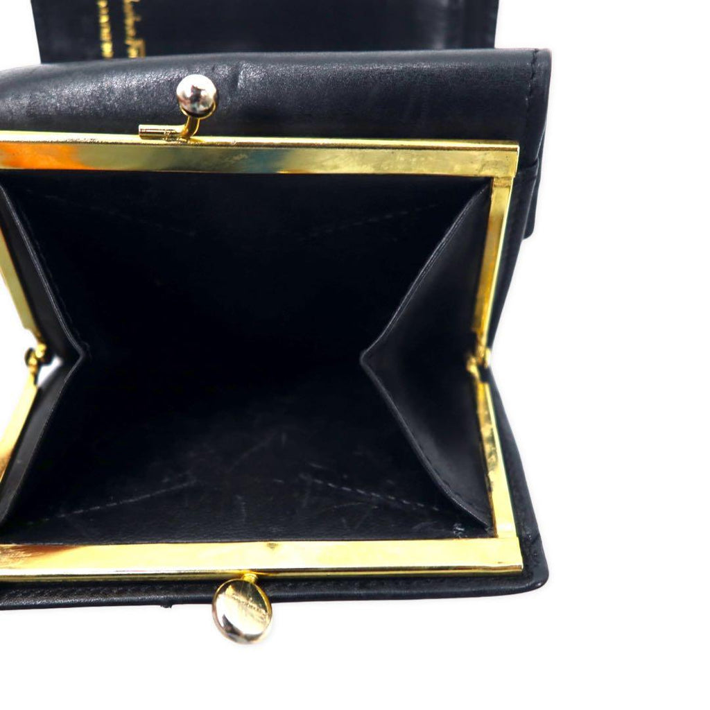 Salvatore Ferragamo Vara Ribbon Portafoglio a Due Ante in Pelle Nera con Chiusura a Scatto