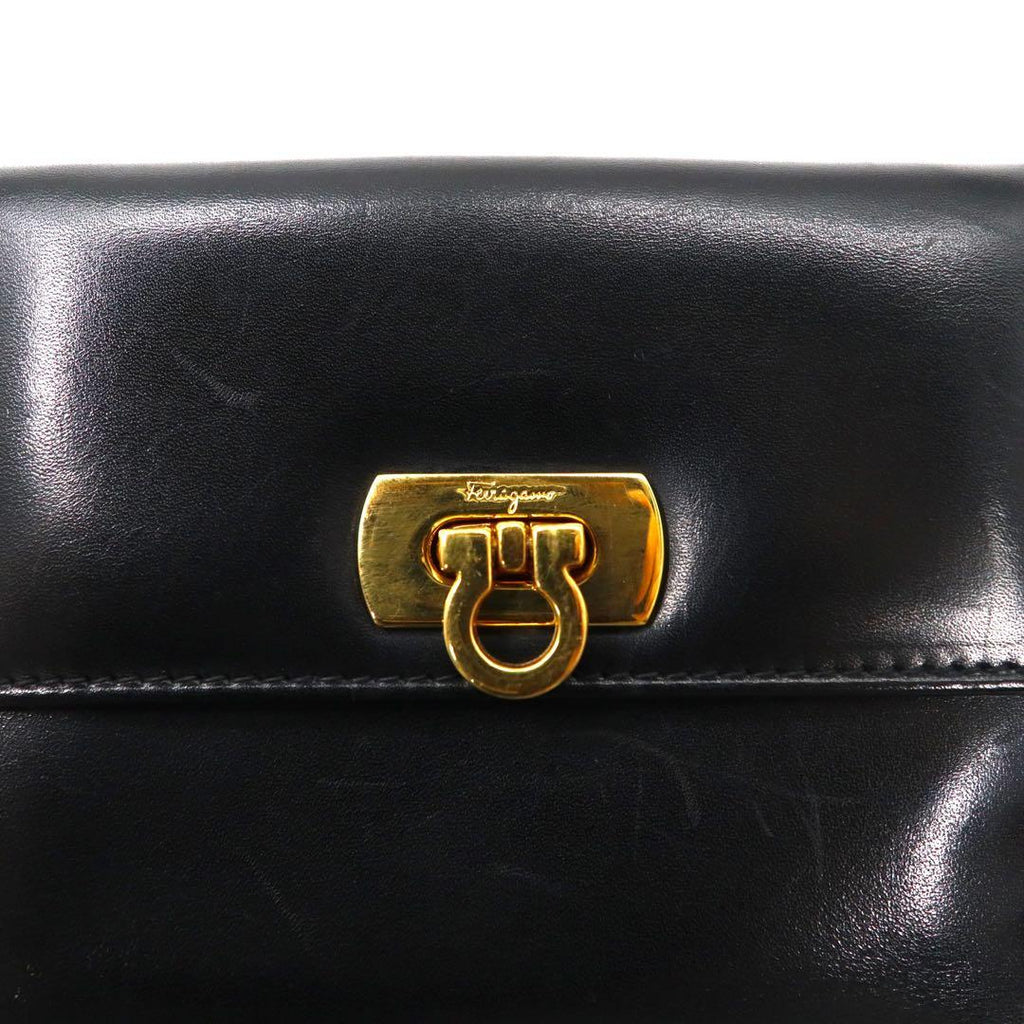 Salvatore Ferragamo 3つ折り財布 ブラック レザー ガンチーニ 金具 224059 イタリア製