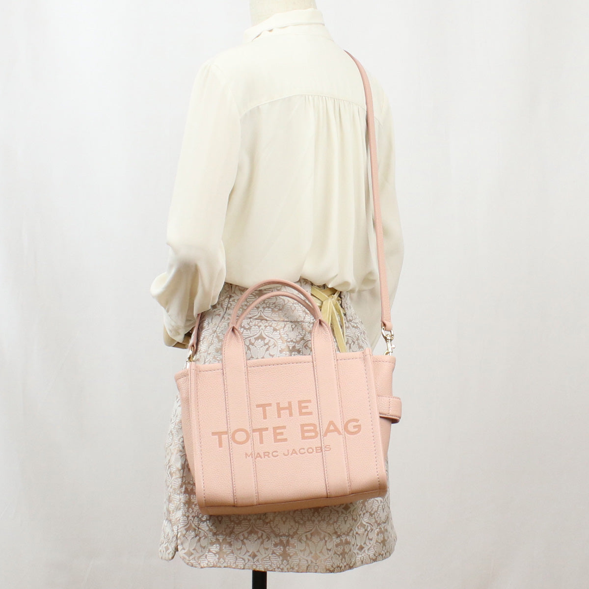 マーク　ジェイコブス MARC JACOBS MINI TRAVELER TOTE トートバッグ　ブランドH009L01SP21　624ROSE ピンク系　bag-01