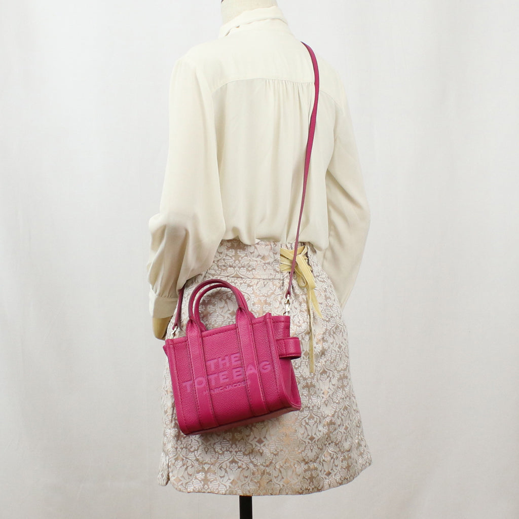 マーク・ジェイコブス MARC JACOBS THE MICRO TOTE トートバッグ　ブランドH053L01RE22　955LIPSTICK ピンク系　bag-01