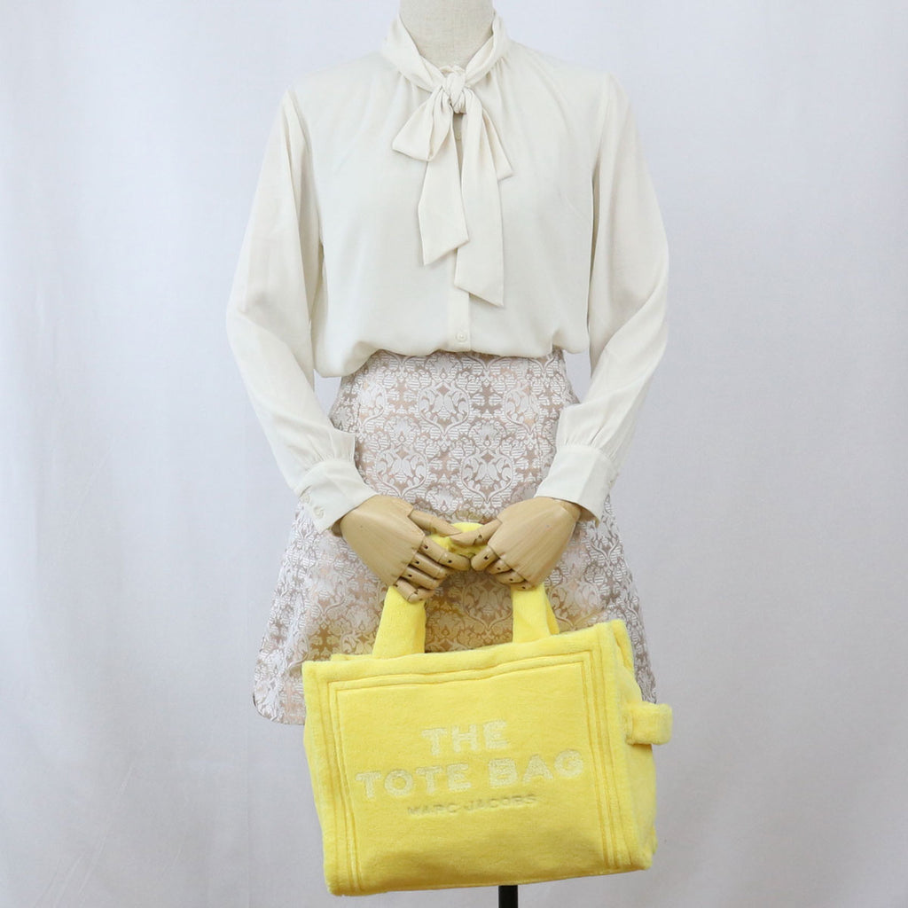 マークジェイコブス THE TERRY SMALL TOTE バッグ イエロー H059M06PF22