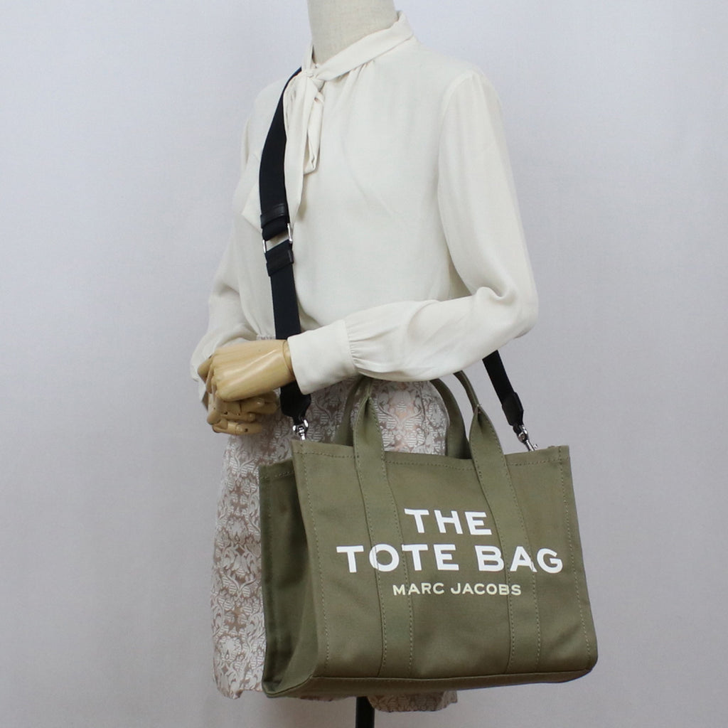 マーク　ジェイコブス MARC JACOBS The Tote Bag スモール トラベラートート トートバッグM0016161　372SLATE GREEN カーキ