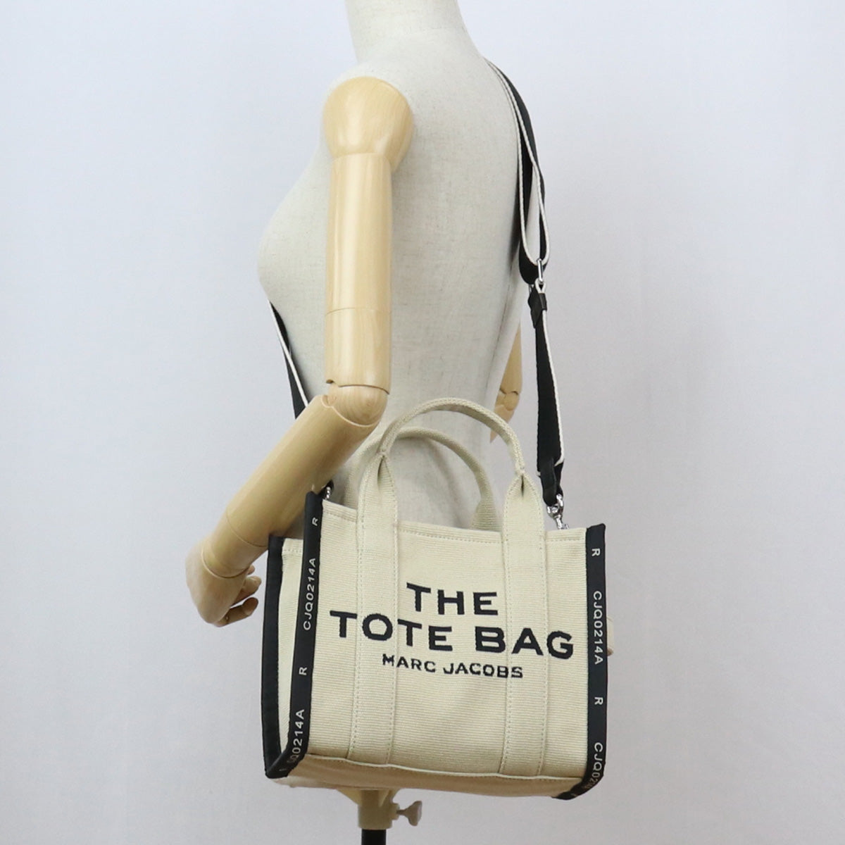 マーク・ジェイコブス MARC JACOBS  トートバッグM0017025　263WARM SAND ベージュ系