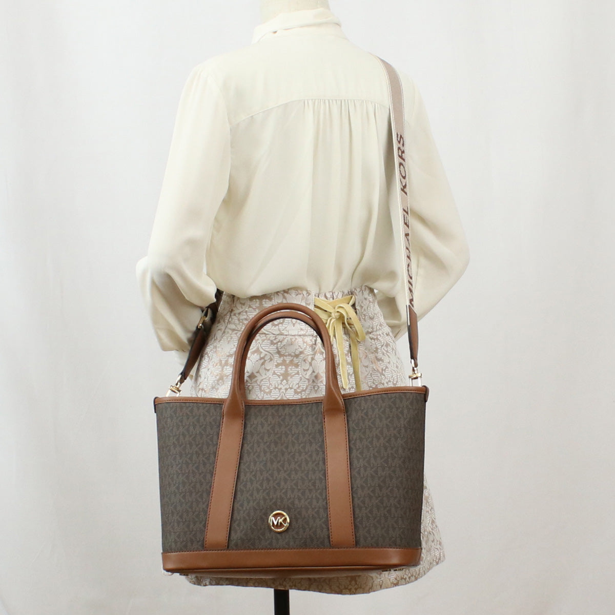 マイケルコース MICHAEL KORS LUISA トートバッグ30R4G99S2V　227BRN-LUGGAGE ブラウン系 bag-01