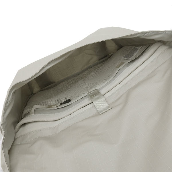 ザノースフェイス ショルダーバッグ グレー BCVメッセンジャー NF0A81DP 7J4 STONE THE NORTH FACE A4対応