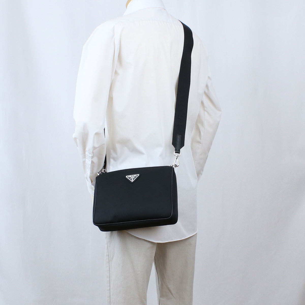 プラダ PRADA  斜め掛け ショルダーバッグ ブランド トライアングルロゴ2VH113　2DMH V XOP　F0002NERO ブラック bag-01