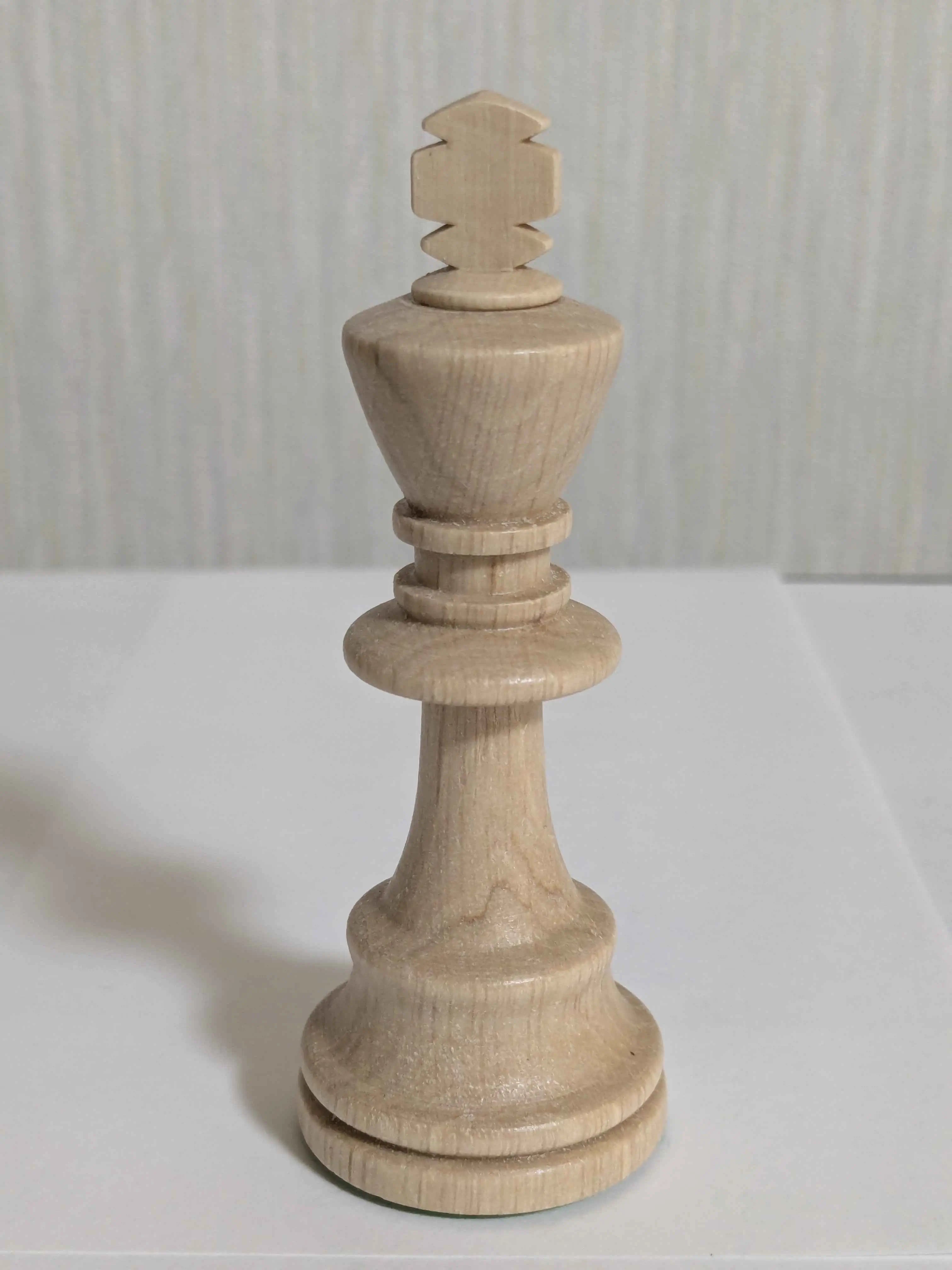 WEGIEL Scacchi Staunton n. 6, con contenitore, 2 Regine incluse
